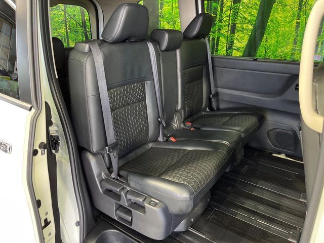 NISSAN SERENA  WG 4WD 2023