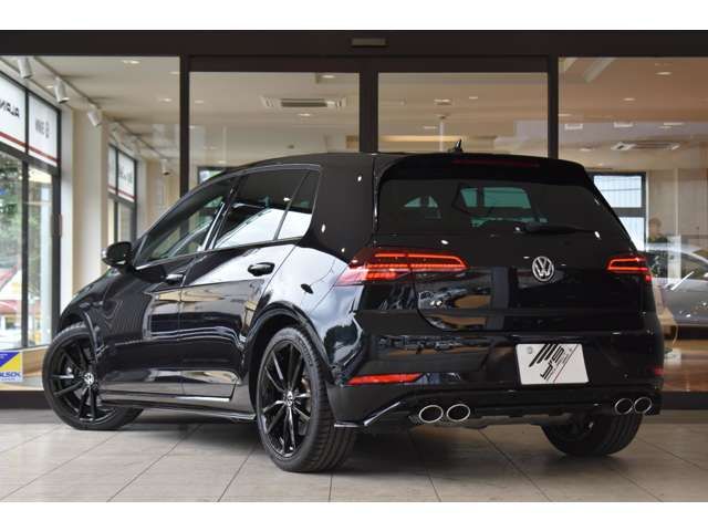 VOLKSWAGEN VOLKSWAGEN GOLF R 2017