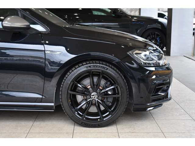 VOLKSWAGEN VOLKSWAGEN GOLF R 2017