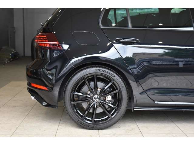 VOLKSWAGEN VOLKSWAGEN GOLF R 2017