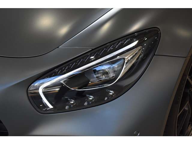 MERCEDES BENZ MERCEDES AMG GT R 2019