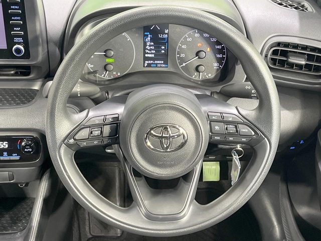 TOYOTA YARIS HYBRID 2022