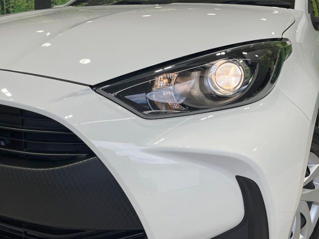 TOYOTA YARIS HYBRID 2022