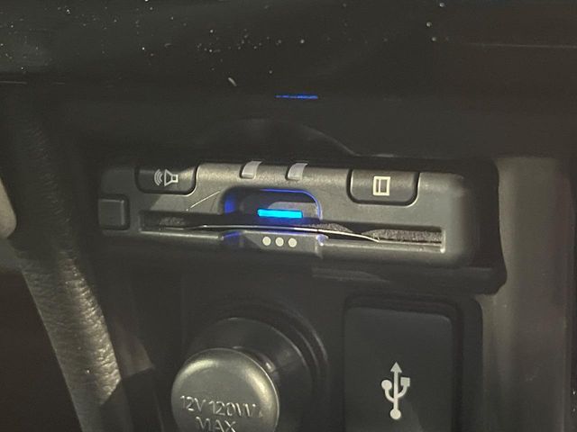 MITSUBISHI DELICA D:5 4WD 2023