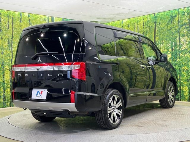 MITSUBISHI DELICA D:5 4WD 2023