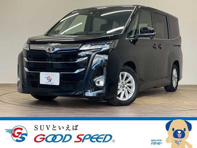 TOYOTA NOAH 2022