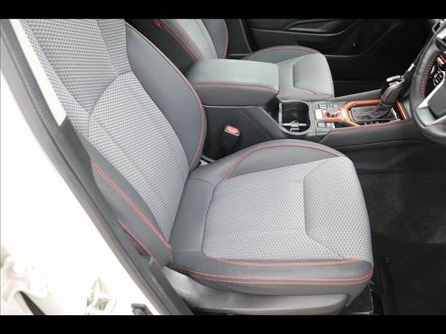 SUBARU FORESTER 2019