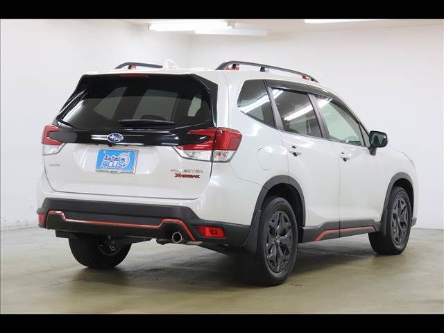 SUBARU FORESTER 2019