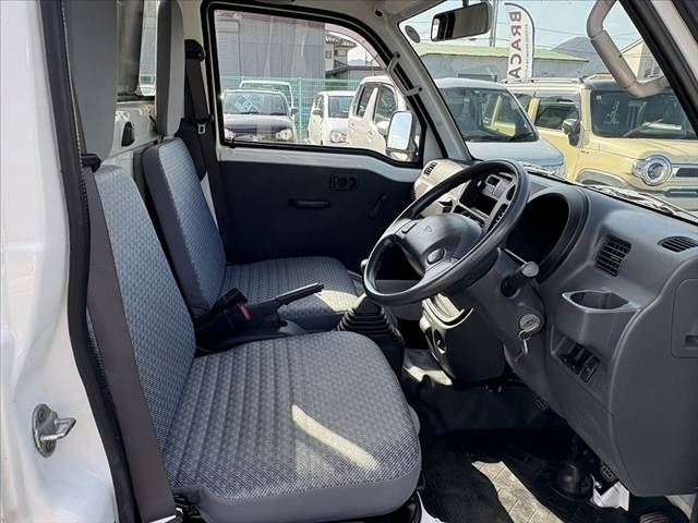 DAIHATSU HIJET truck 2012