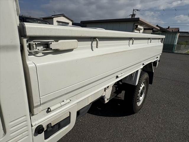 DAIHATSU HIJET truck 2012