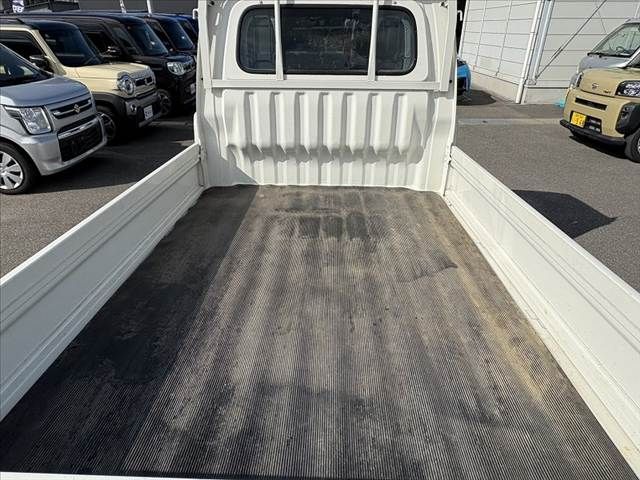 DAIHATSU HIJET truck 2012