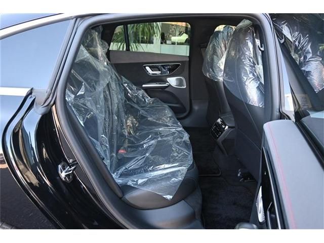 MERCEDES BENZ MERCEDES BENZ EQE 2024