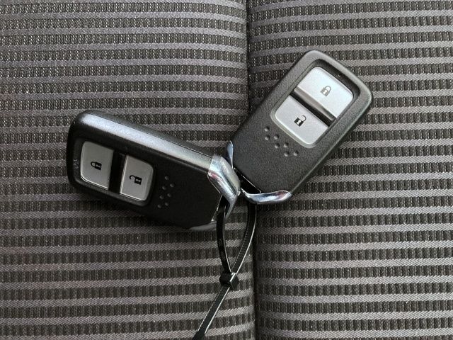 HONDA FIT HYBRID 2018