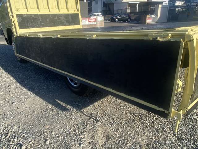 MITSUBISHI CANTER 1984