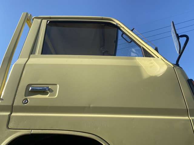 MITSUBISHI CANTER 1984