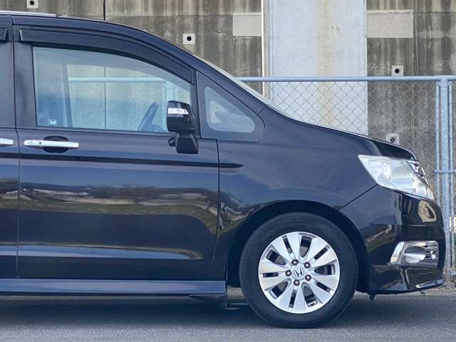 HONDA STEPWAGON SPADA 2011