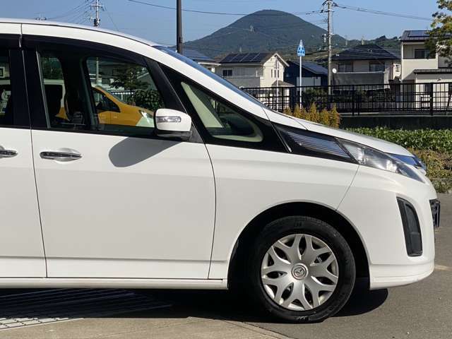 MAZDA BIANTE 2012