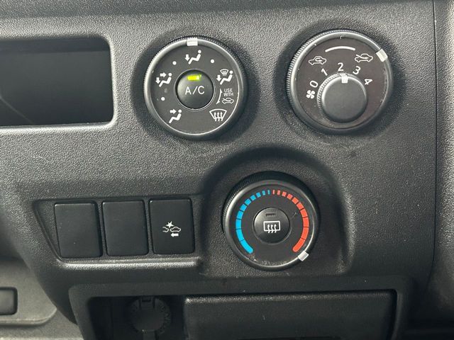 TOYOTA HIACE van 1.25t 2WD 2021