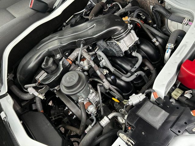 TOYOTA HIACE van 1.25t 2WD 2021