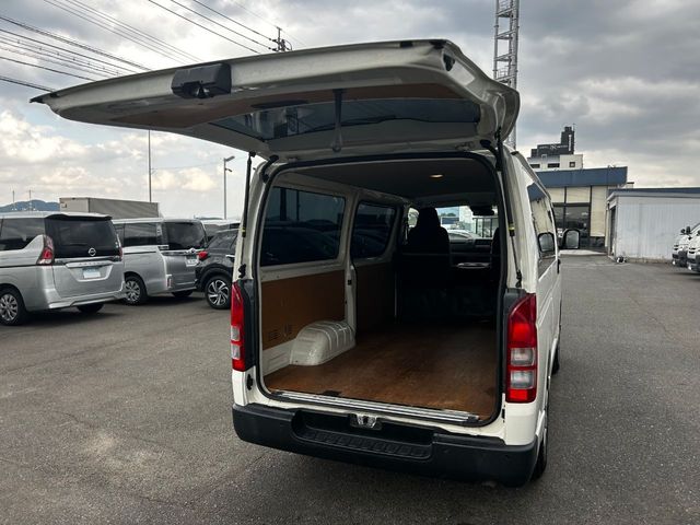 TOYOTA HIACE van 1.25t 2WD 2021