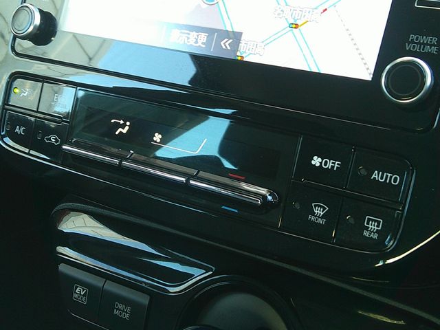 TOYOTA PRIUS 4WD 2021