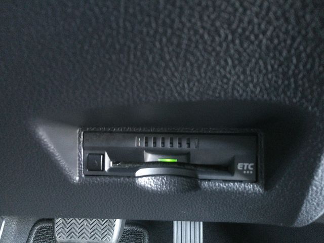 TOYOTA PRIUS 4WD 2021