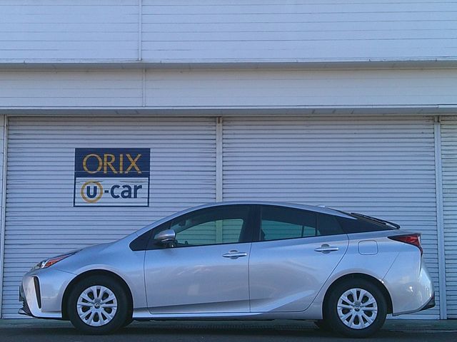 TOYOTA PRIUS 4WD 2021