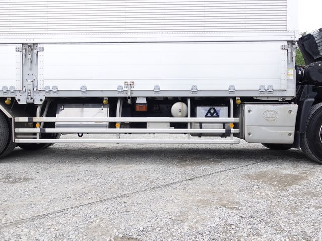 NISSAN DIESEL Quon 2018