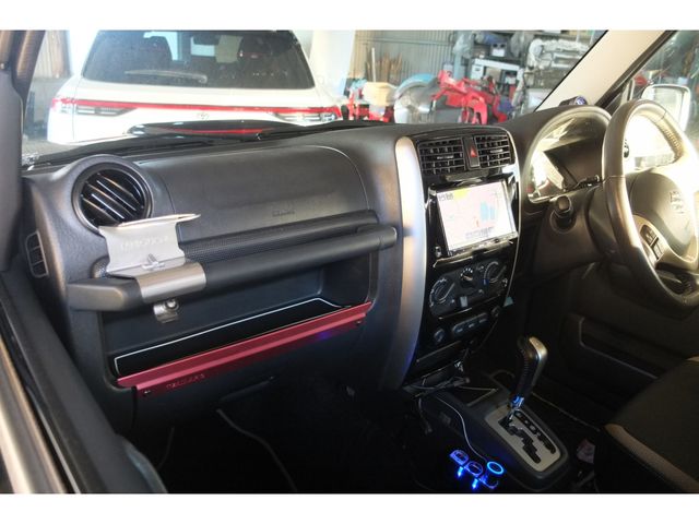 SUZUKI JIMNY 4WD 2018