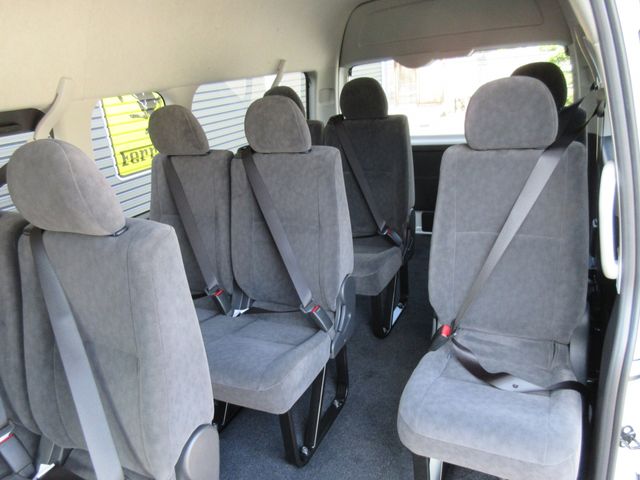 TOYOTA HIACE wagon 4WD 2025