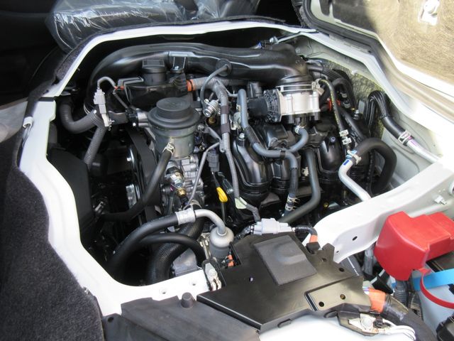 TOYOTA HIACE wagon 4WD 2025