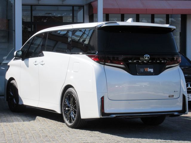 TOYOTA VELLFIRE  HYBRID 2025
