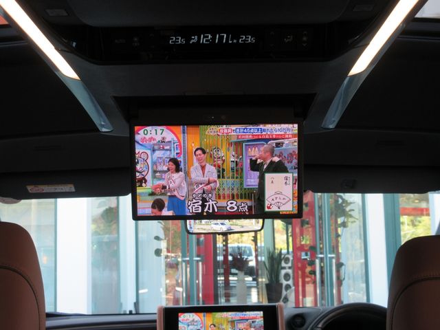 TOYOTA VELLFIRE  HYBRID 2025