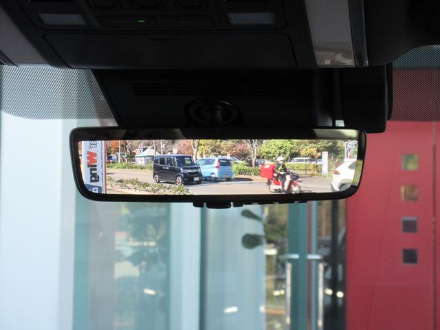 TOYOTA VELLFIRE  HYBRID 2025