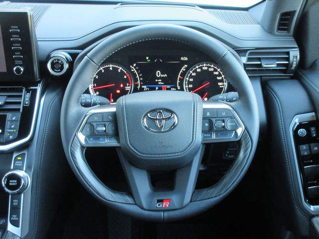 TOYOTA LANDCRUISER wagon 2024