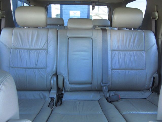TOYOTA SEQUOIA 4WD 2006
