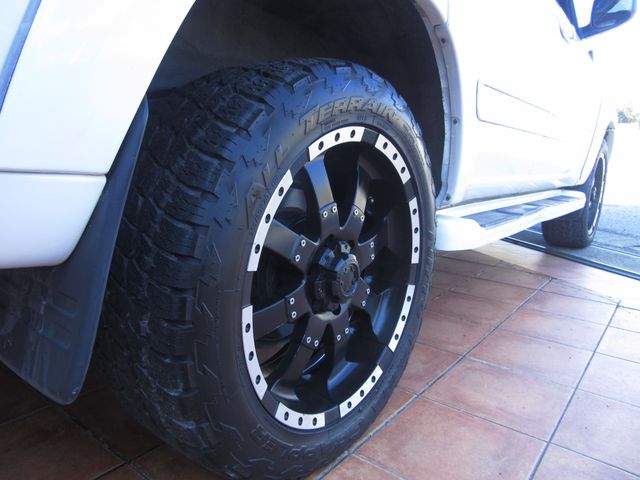 TOYOTA SEQUOIA 4WD 2006