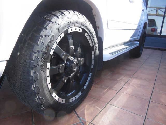 TOYOTA SEQUOIA 4WD 2006