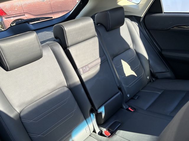 TOYOTA LEXUS NX300h AWD 2018