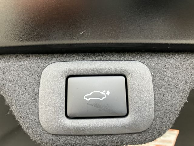 TOYOTA CROWN CROSSOVER 2022