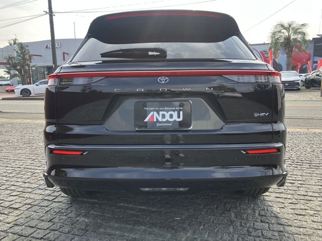 TOYOTA CROWN ESTATE 4WD 2025