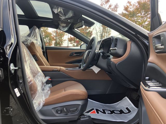 TOYOTA CROWN ESTATE 4WD 2025