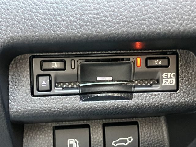 TOYOTA CROWN ESTATE 4WD 2025