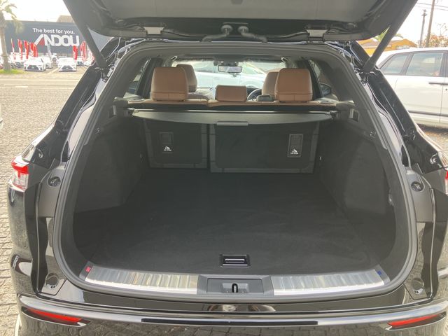 TOYOTA CROWN ESTATE 4WD 2025