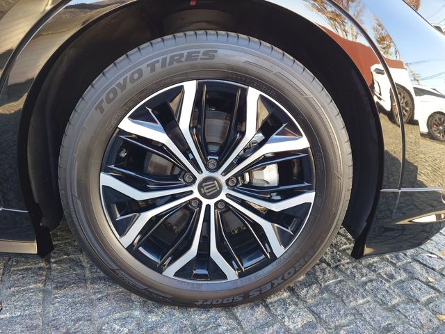 TOYOTA CROWN CROSSOVER 2023