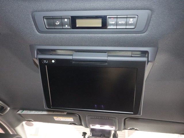 TOYOTA NOAH HYBRID 2020