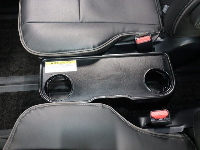 TOYOTA NOAH HYBRID 2020