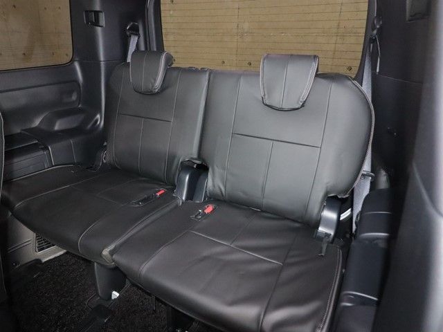 TOYOTA NOAH HYBRID 2020