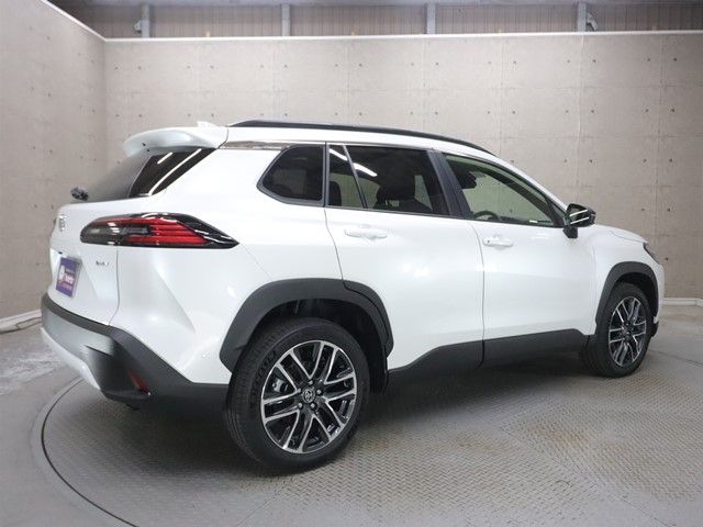 TOYOTA COROLLA CROSS HYBRID 2025