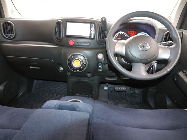NISSAN CUBE 2012